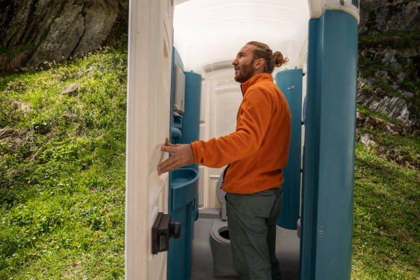 Portable Toilet Options We Offer in West Modesto, CA